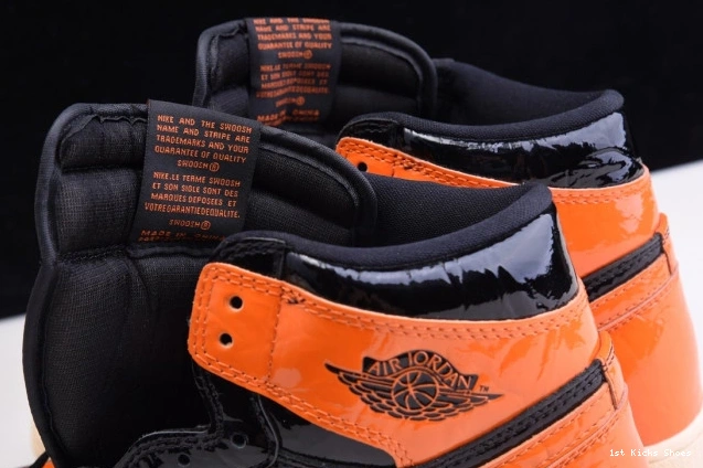 1st Kicks Shoes - Air Backboard Retro 1 Shattered 3.0 555088-028 Jordan High 0724